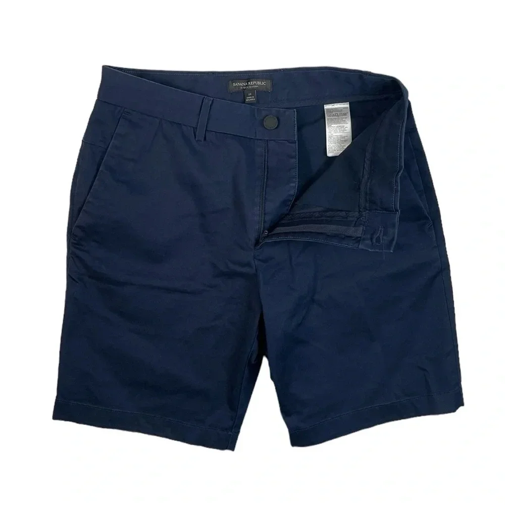 SH814 Men’s Banana Republic Preppy Stretch 8.5” Inseam Aiden Shorts 29